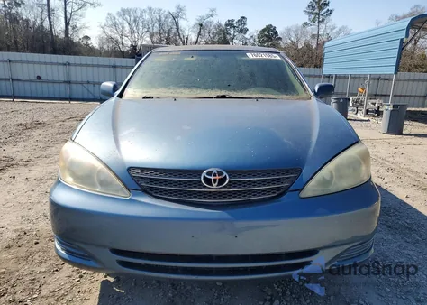 2003 Toyota Camry Le z USA, uszkodzony, nr VIN 4T1BE32K53U784212